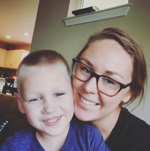 Meet your Posher, Emily